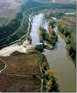 Central Hidroeléctrica El Barco / La Rioja, España / 2004