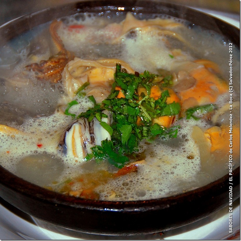 Paila marina con productos del mar locales